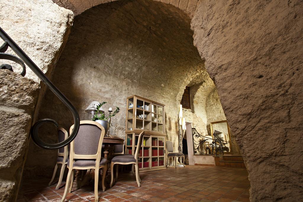 Chateau De Rochegude Dış mekan fotoğraf